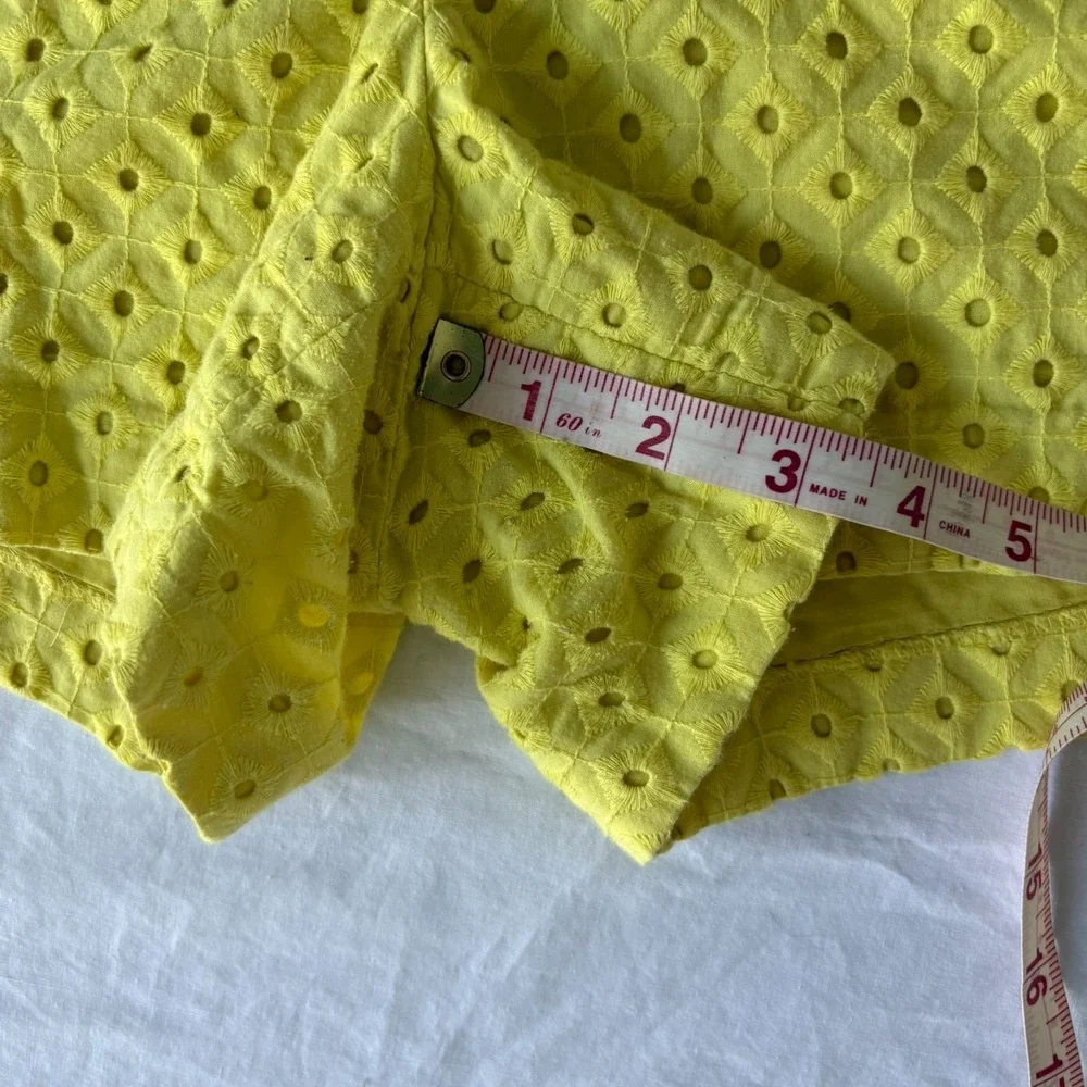 Loft‎ Womens Yellow Flat Front Embroidered Eyelet The Riviera Shorts Size 14